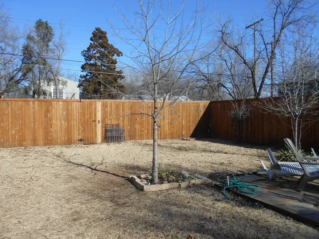 $1,875 | 2518 25th Street, Lubbock, TX 79410