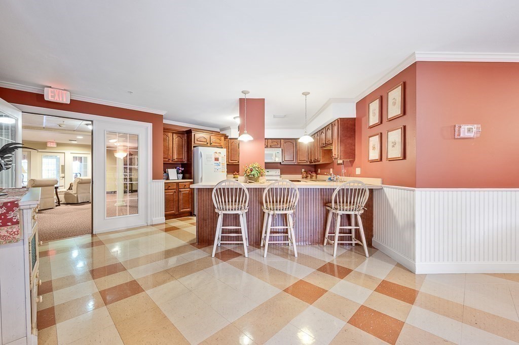 7 Crescent Way, Unit 209 Sturbridge, MA 01518 - Photo 18 of 32 Gallery Image 18