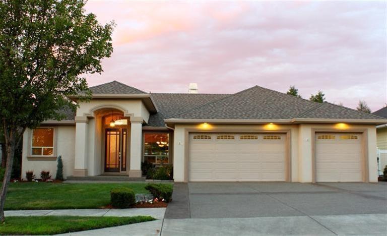 Stucco front exterior, exposed aggregate