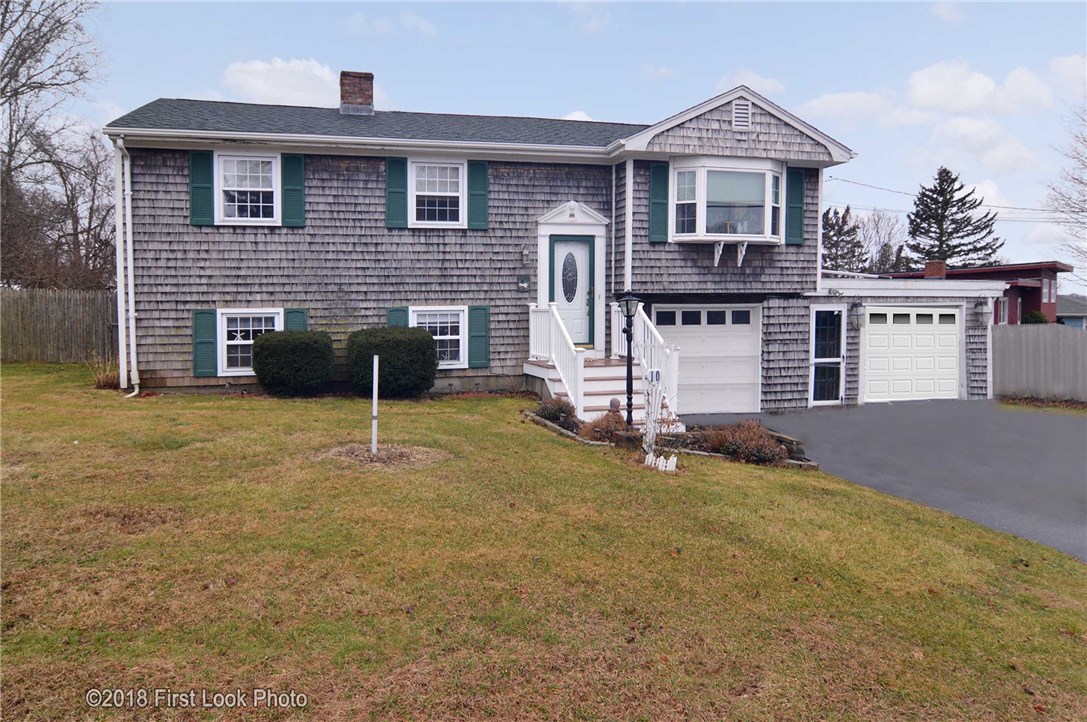 10 Redwood Road Portsmouth, RI 02871 - Photo 1 of 27 Gallery Image 1