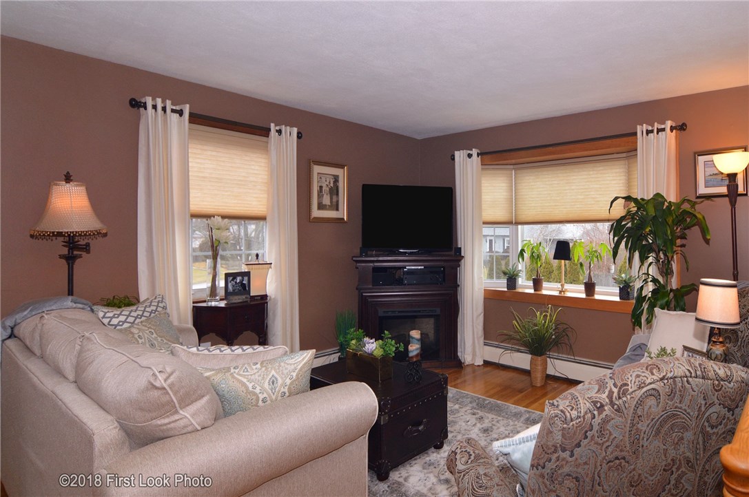 10 Redwood Road Portsmouth, RI 02871 - Photo 19 of 27 Gallery Image 19