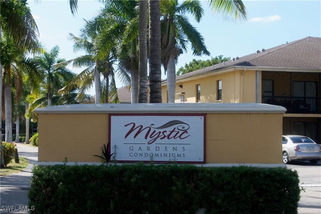 5303 Summerlin Road, Unit 307 Fort Myers, FL 33919 - Photo 1 of 15