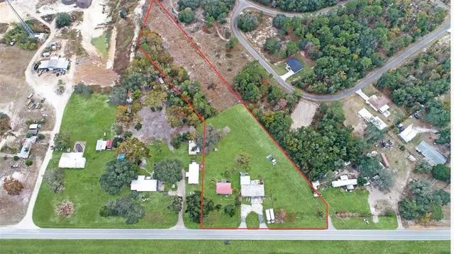 $350,000 | 11455 Southeast Highway 464C, Ocklawaha, FL 32179