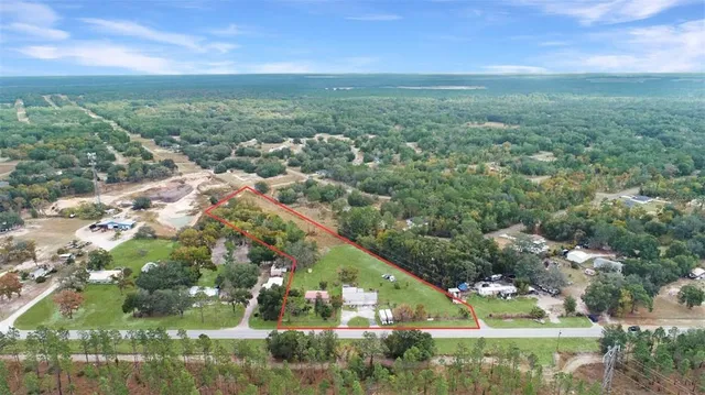 $350,000 | 11455 Southeast Highway 464C, Ocklawaha, FL 32179