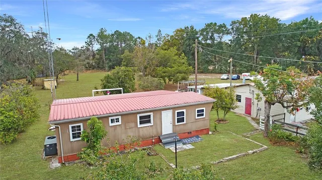 $350,000 | 11455 Southeast Highway 464C, Ocklawaha, FL 32179