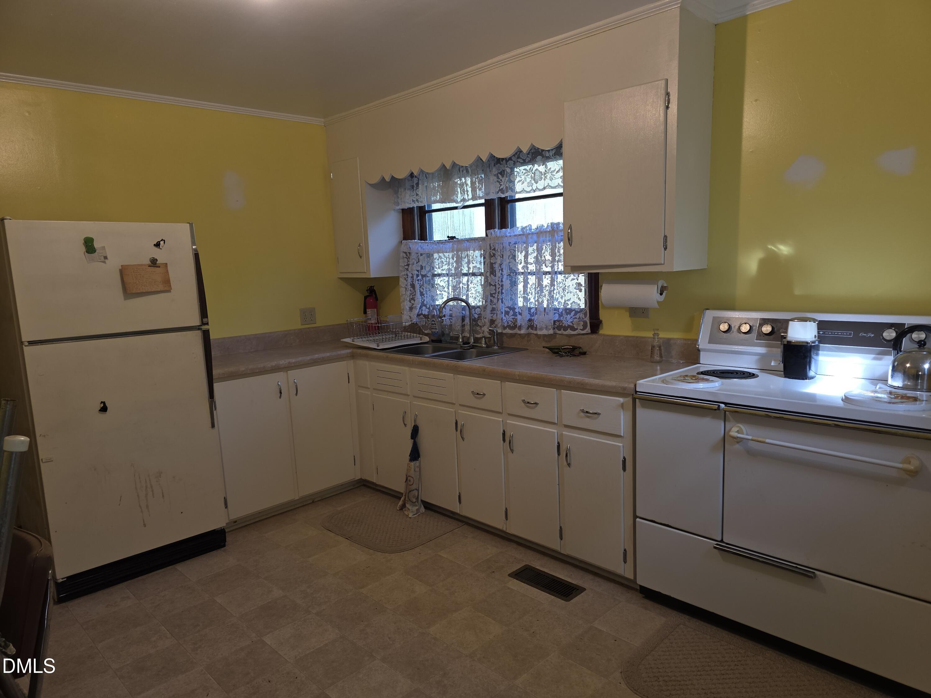 1180 White Level Road Louisburg, NC 27549 - Photo 4 of 10 20250918_101037