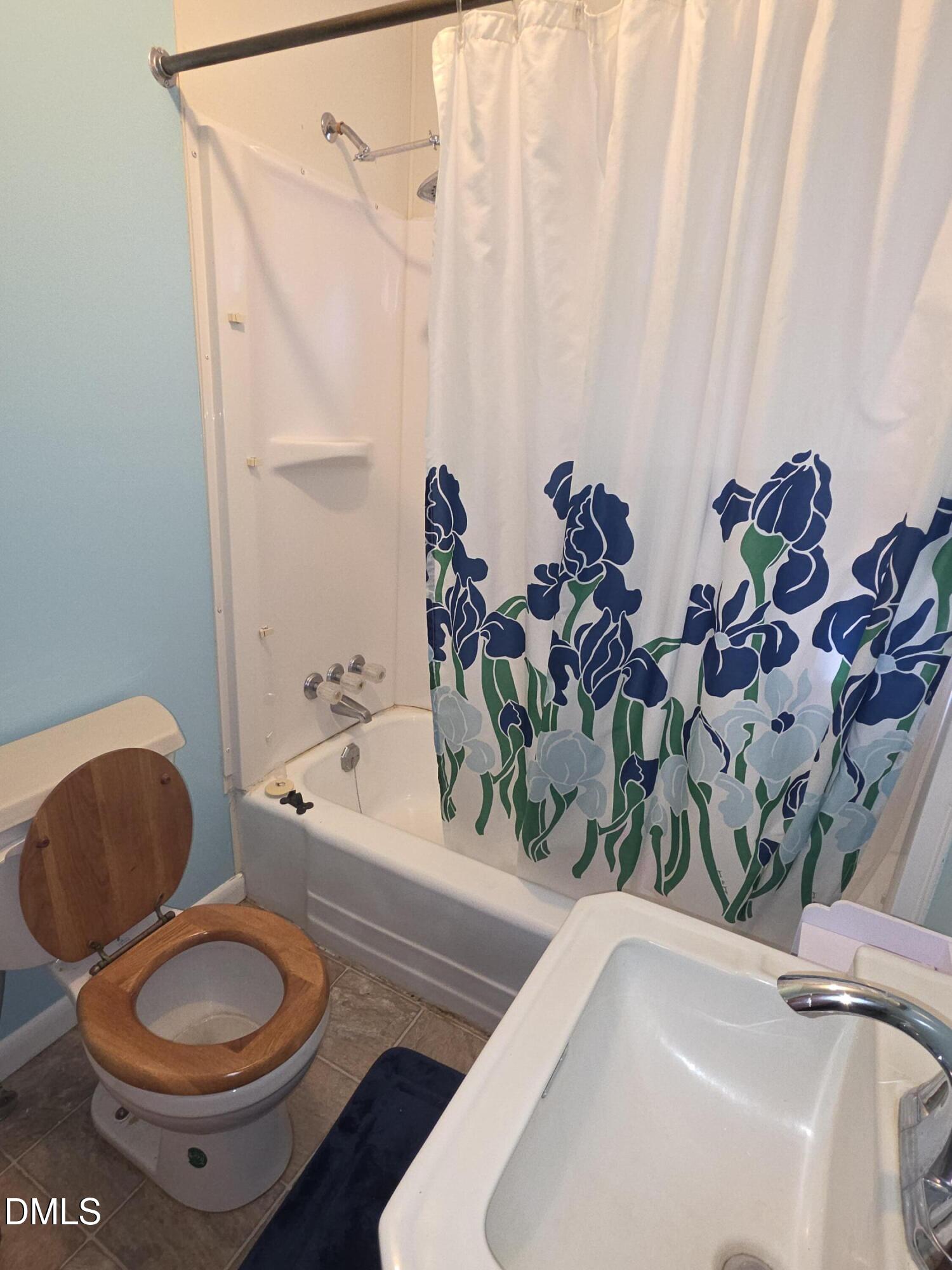 1180 White Level Road Louisburg, NC 27549 - Photo 6 of 10 20250918_100715