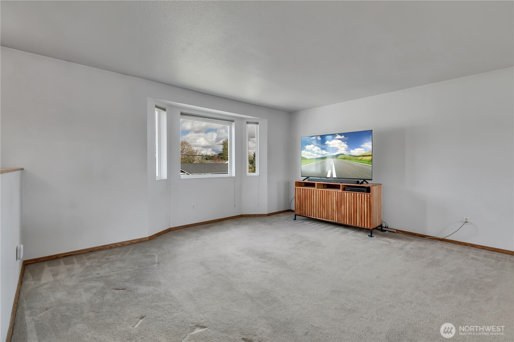 115 3rd Avenue Northwest Pacific, WA 98047 - Photo 12 of 30