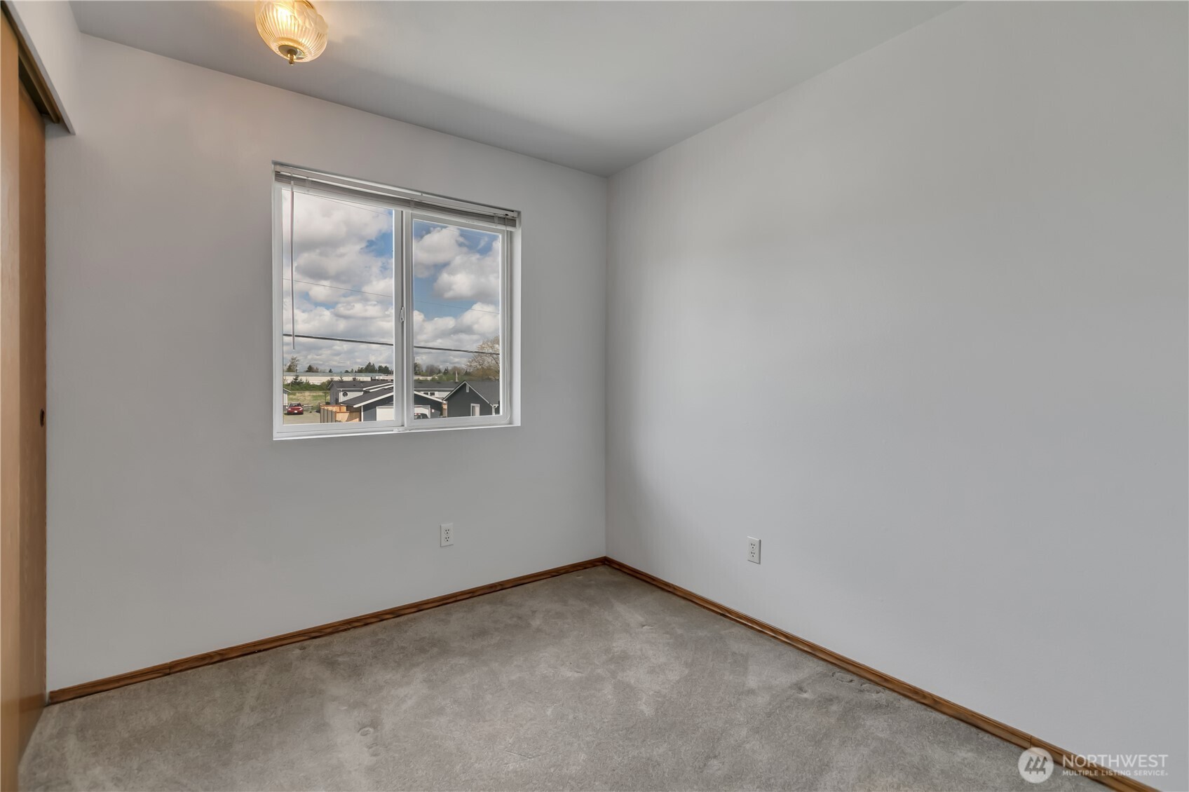115 3rd Avenue Northwest Pacific, WA 98047 - Photo 19 of 30