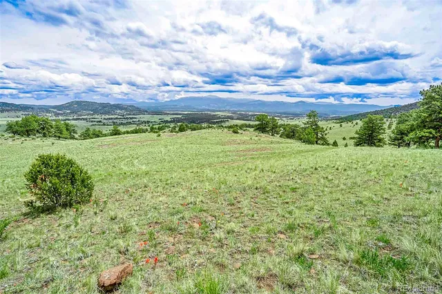 $810,000 | 10 County Road 102, Guffey, CO 80820