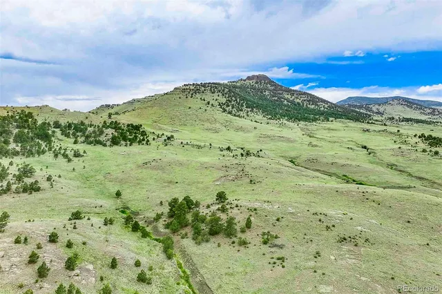 $810,000 | 10 County Road 102, Guffey, CO 80820