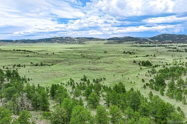 $810,000 | 10 County Road 102, Guffey, CO 80820