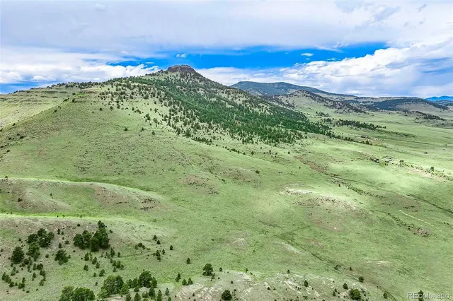 $810,000 | 10 County Road 102, Guffey, CO 80820