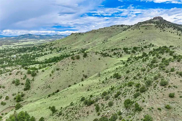 $810,000 | 10 County Road 102, Guffey, CO 80820