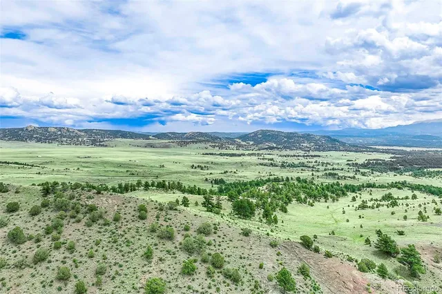 $810,000 | 10 County Road 102, Guffey, CO 80820