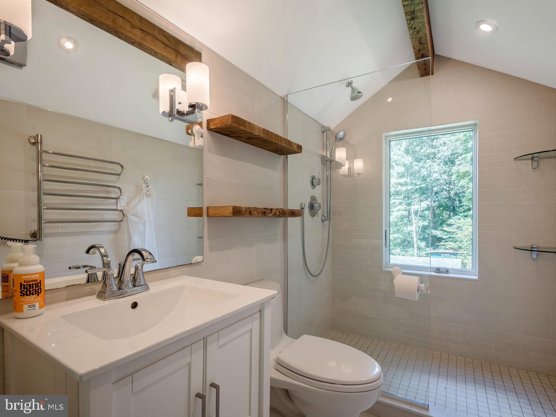 24026 Foxville Road Smithsburg, MD 21783 - Photo 23 of 40 Gallery Image 23