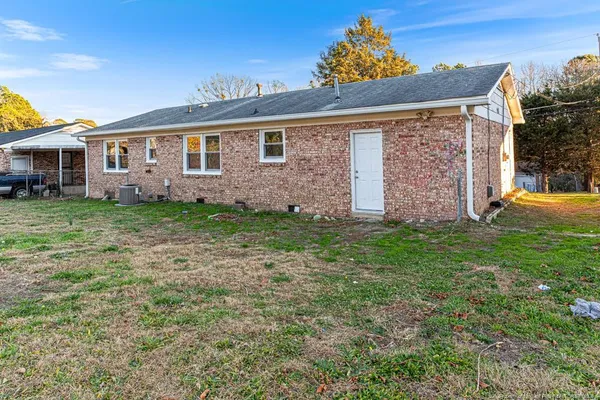 $180,000 | 922 Rancho Drive, Fayetteville, NC 28303