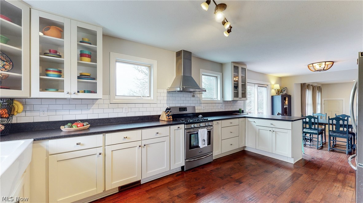 6266 Stow Road Hudson, OH 44236 - Photo 3 of 30 Gallery Image 3