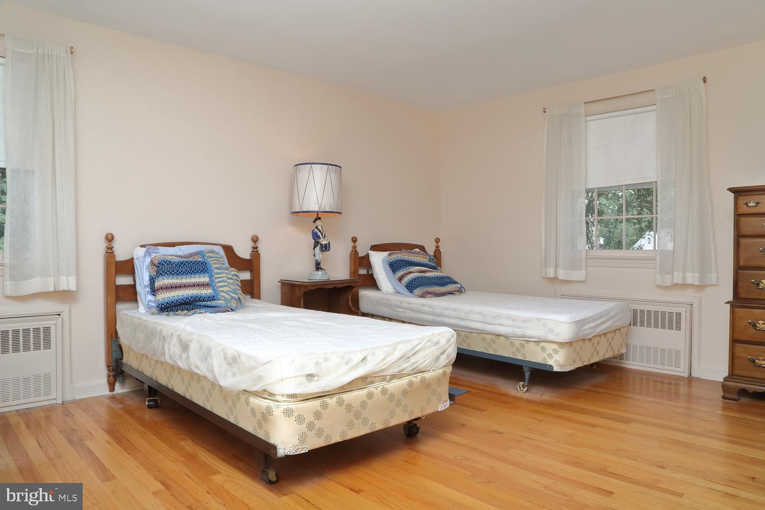 1130 Colonial Road Lancaster, PA 17603 - Photo 18 of 27 Bedroom