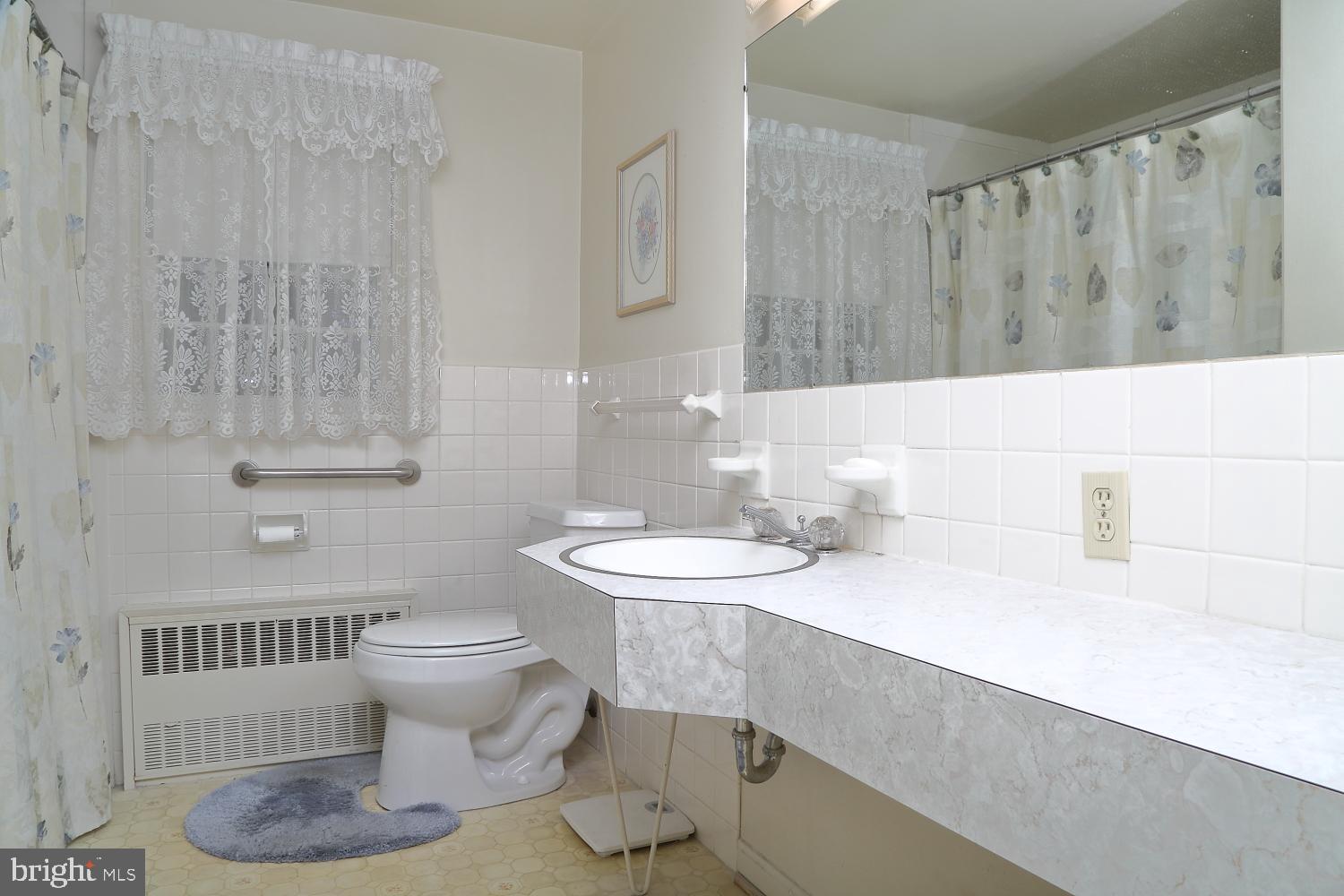 1130 Colonial Road Lancaster, PA 17603 - Photo 21 of 27 Gallery Image 21