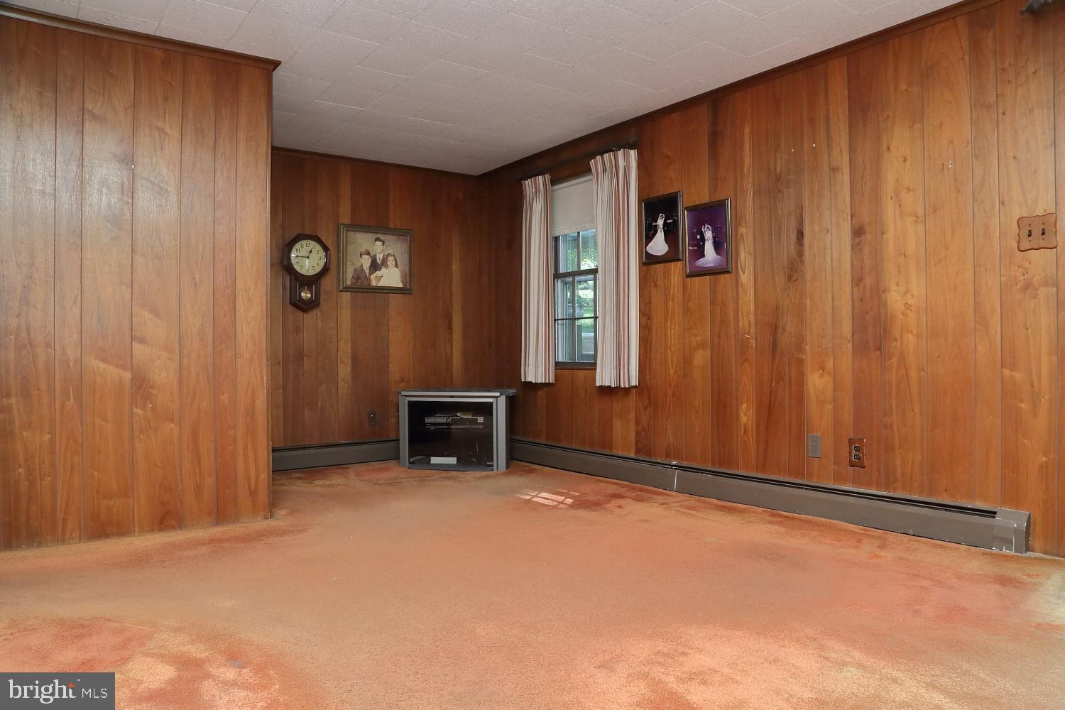 1130 Colonial Road Lancaster, PA 17603 - Photo 24 of 27 Gallery Image 24