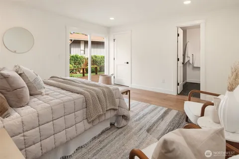 $1,697,200 | 14020 Northeast 62nd Street, Redmond, WA 98052