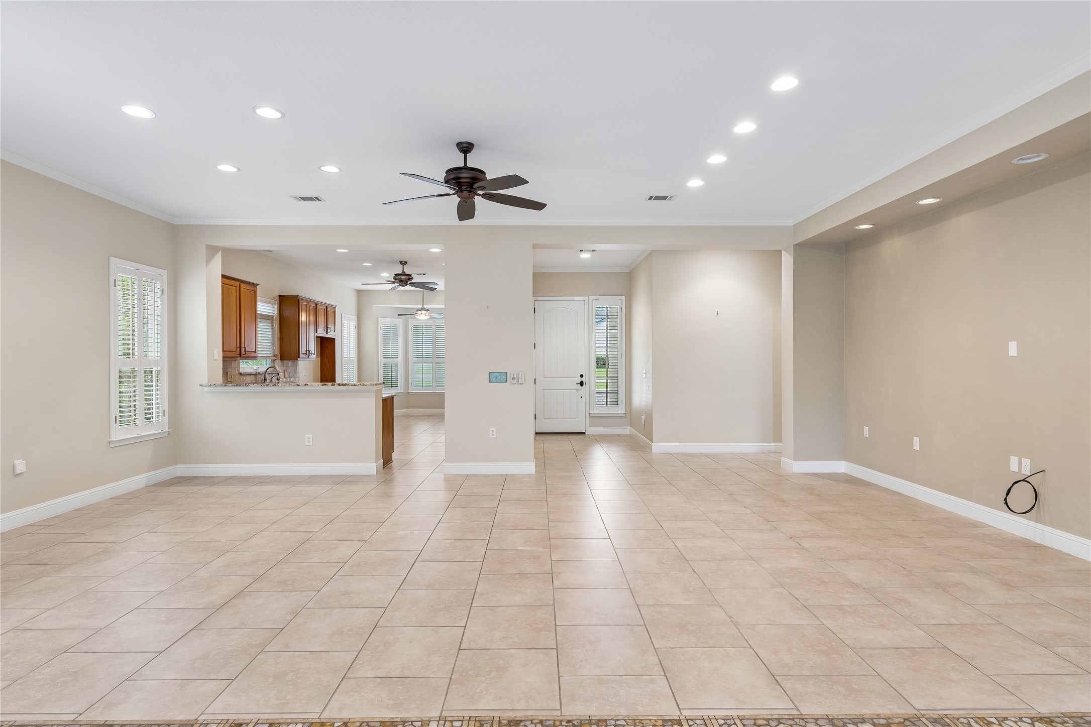 109 Crystal Springs Drive Georgetown, TX 78633 - Photo 8 of 29 Wonderful home for entertaining!