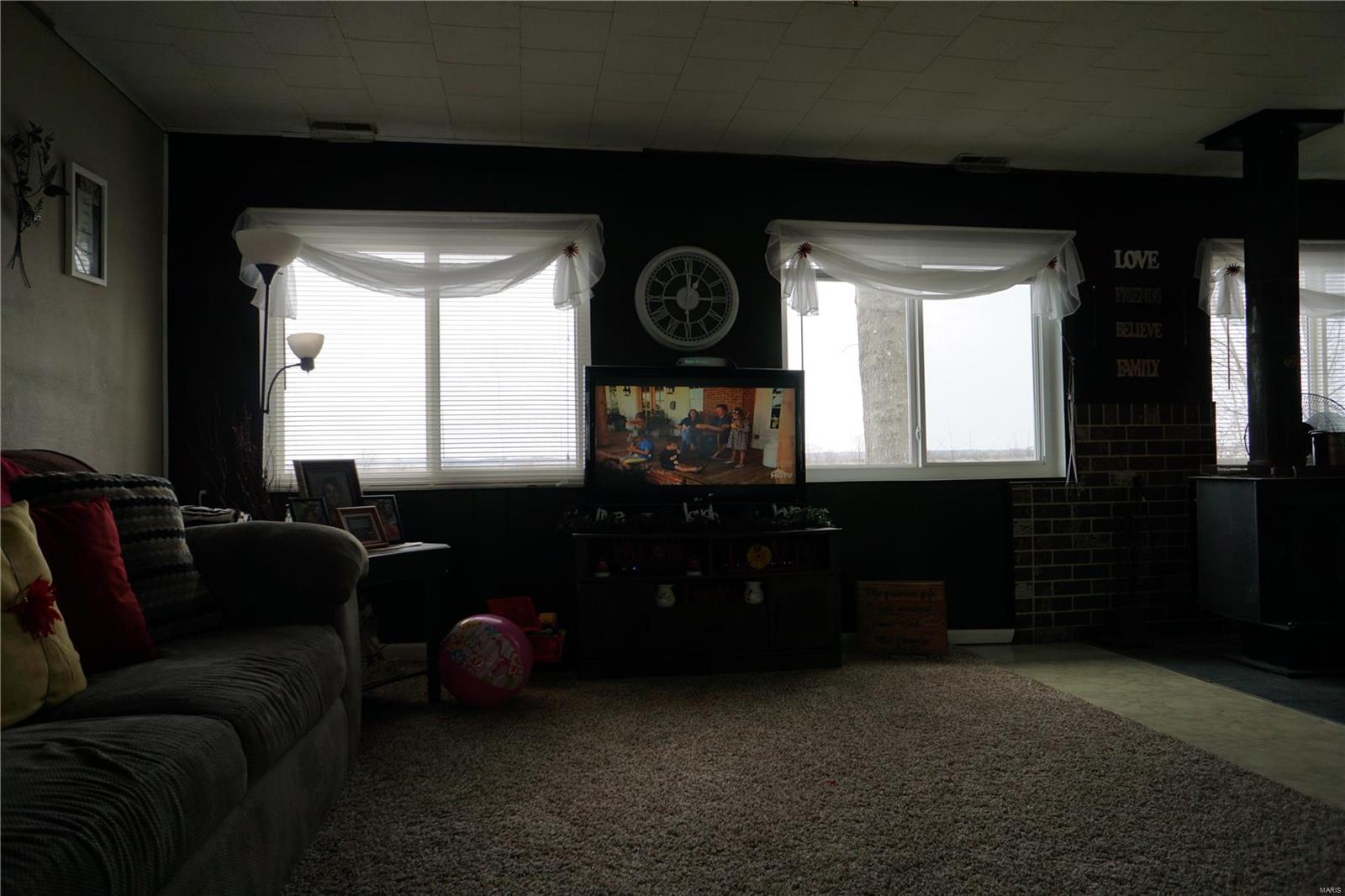19467 Boulder Road Carlyle, IL 62231 - Photo 15 of 58