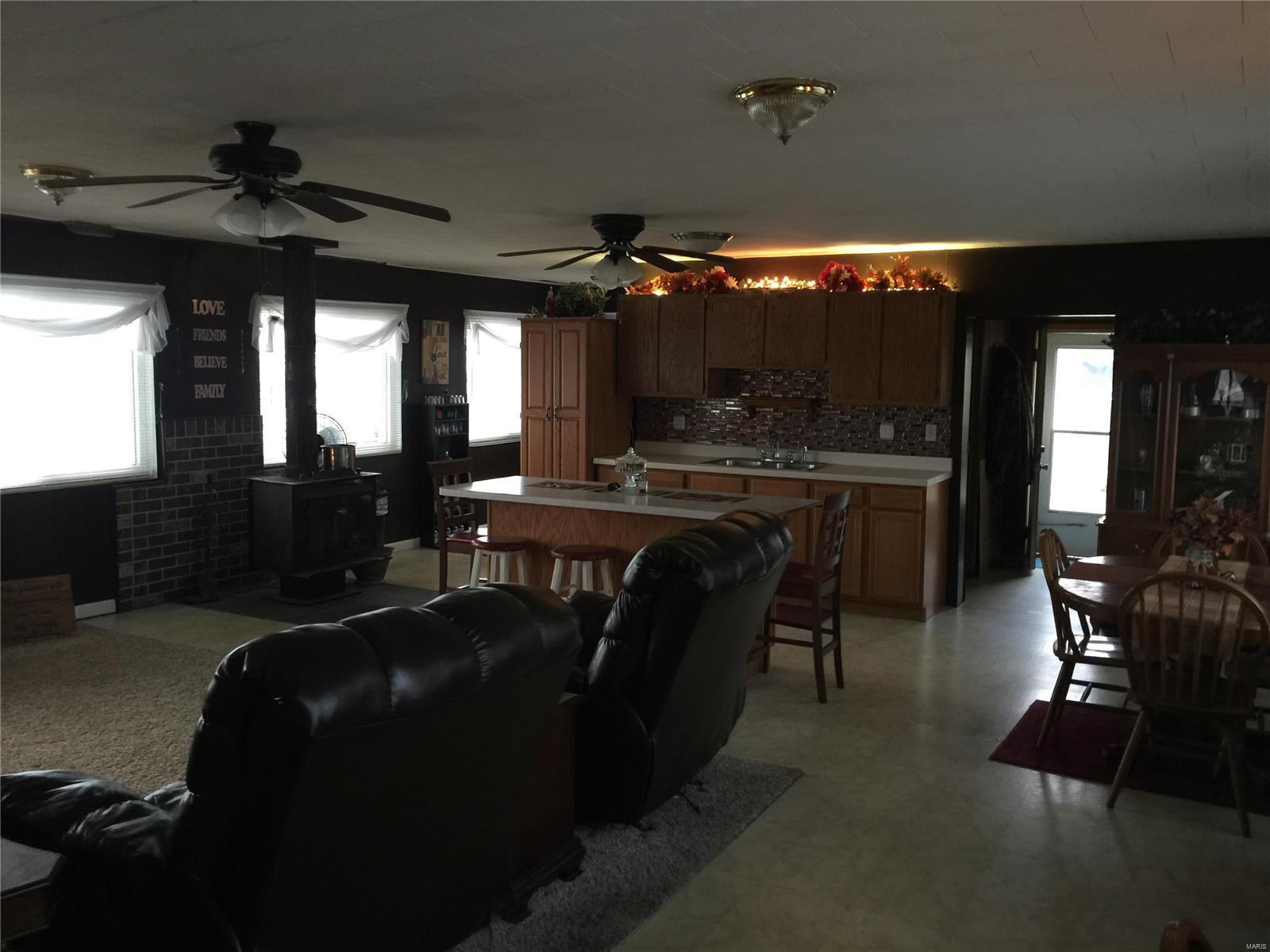 19467 Boulder Road Carlyle, IL 62231 - Photo 18 of 58