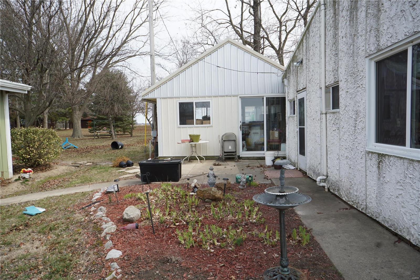 19467 Boulder Road Carlyle, IL 62231 - Photo 46 of 58
