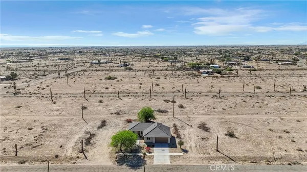 $330,000 | 1341 Beach Club Drive, Thermal, CA 92274