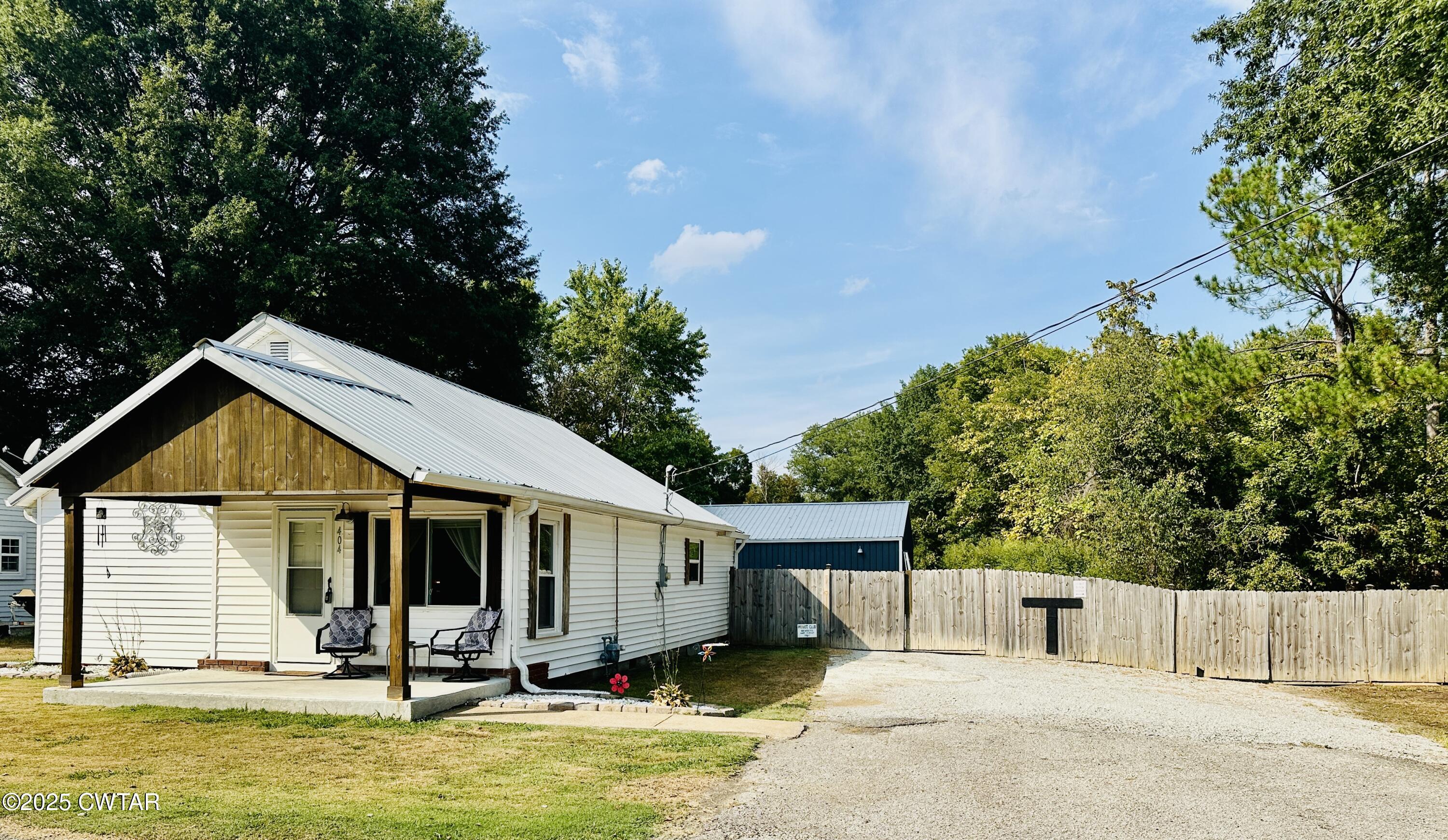 404 McKnight Street Rutherford, TN 38369 - Photo 2 of 33