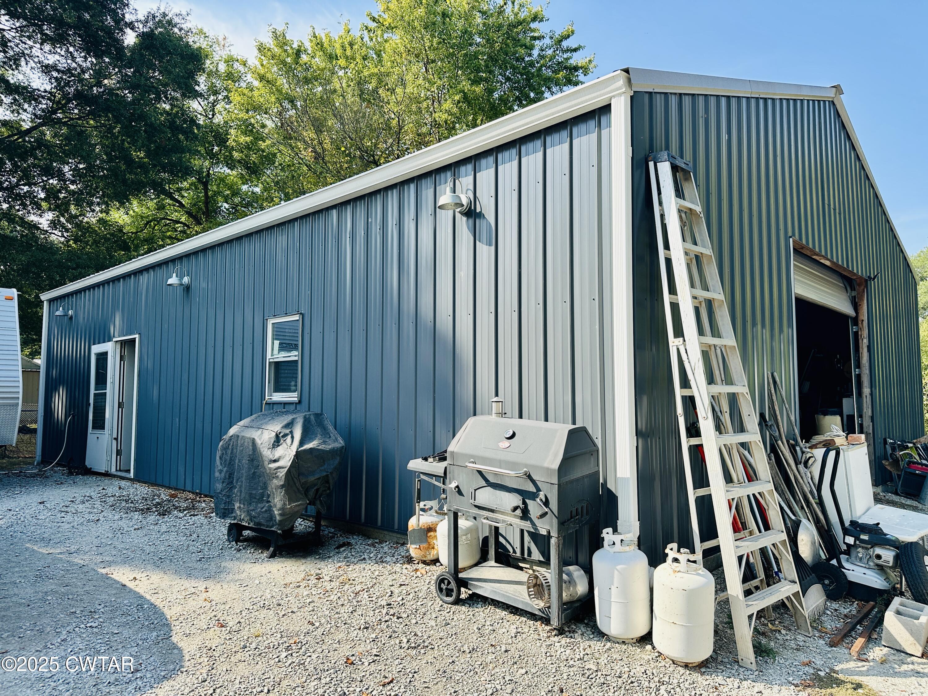 404 McKnight Street Rutherford, TN 38369 - Photo 25 of 33 a backyard of a house with seating space