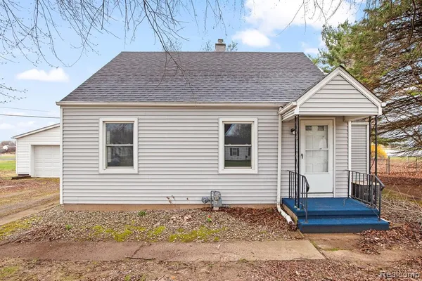$120,000 | 2048 Richards Street, Adrian, MI 49221