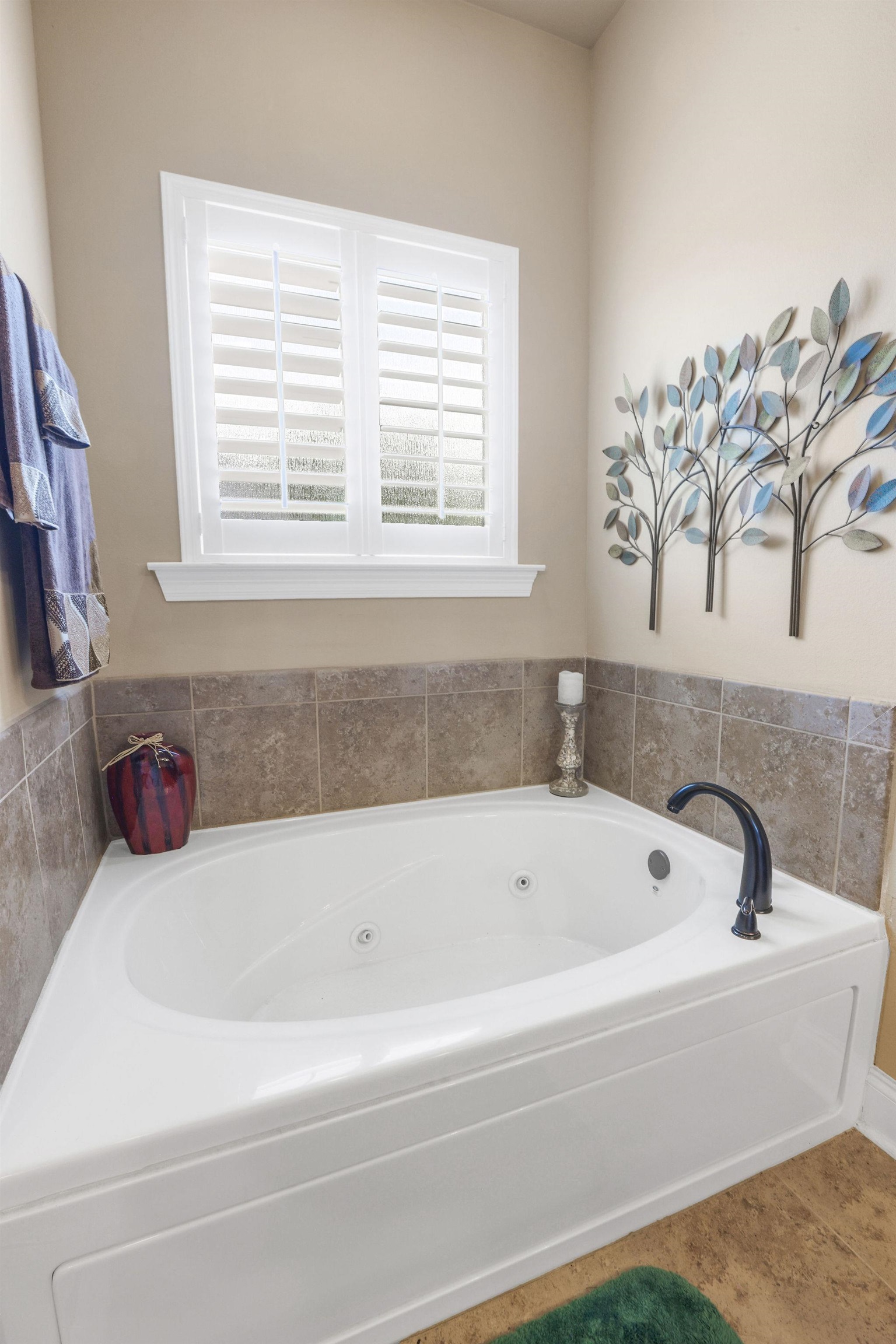 1090 Destin Avenue Foley, AL 36535 - Photo 14 of 30 Bathroom