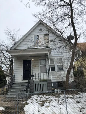 $149,900 | 913 West Hadley Street, Milwaukee, WI 53206