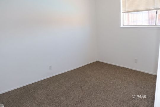 319 South Margalo Street Ridgecrest, CA 93555 - Photo 16 of 24