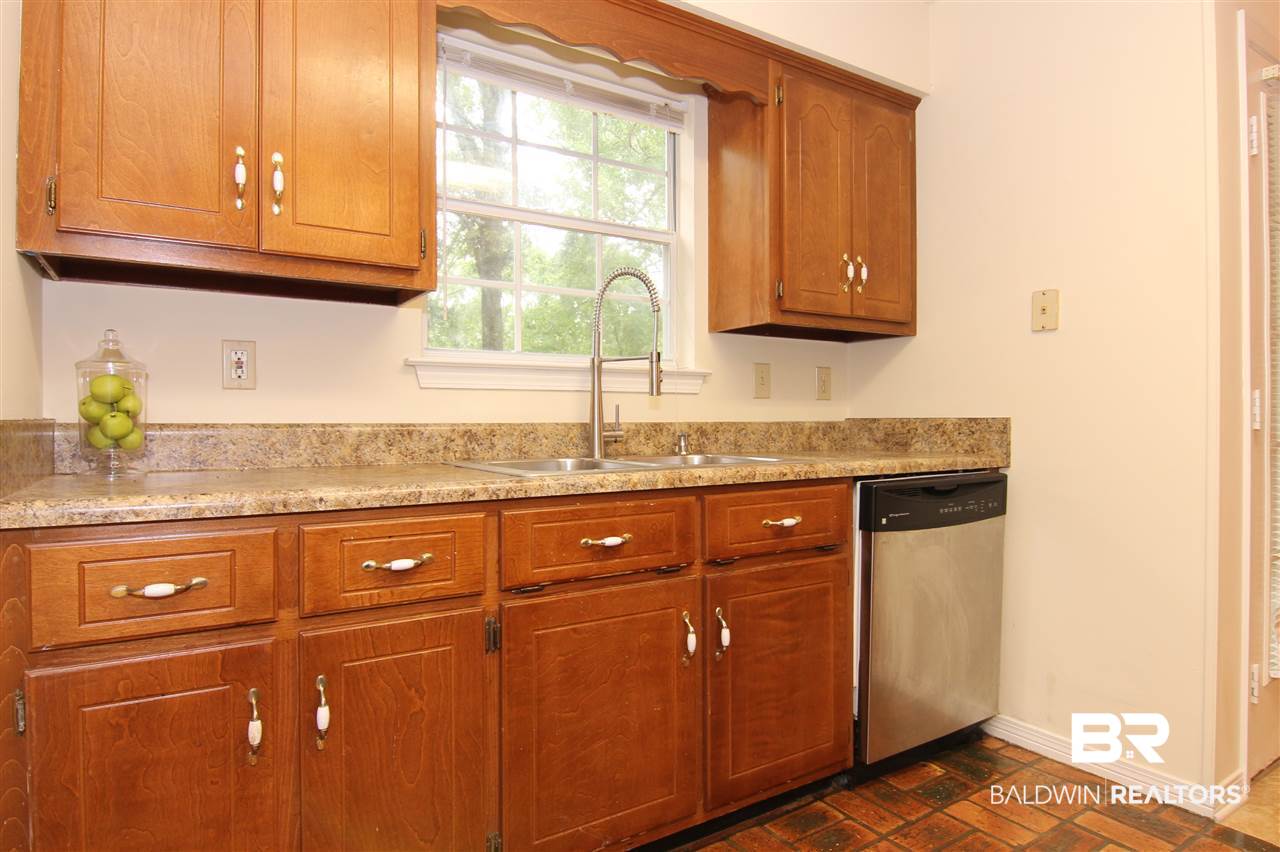 9440 Yorktowne Way Mobile, AL 36695 - Photo 13 of 19