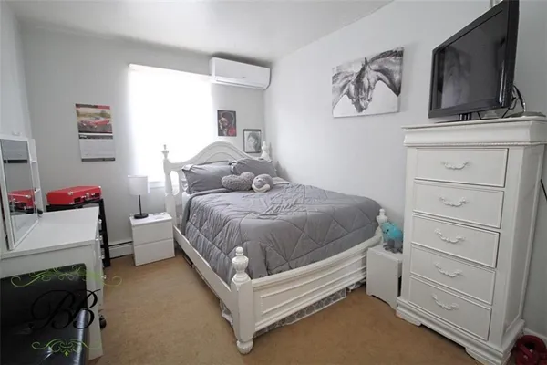 $1,499,000 | 1230 East 73rd Street | Georgetown