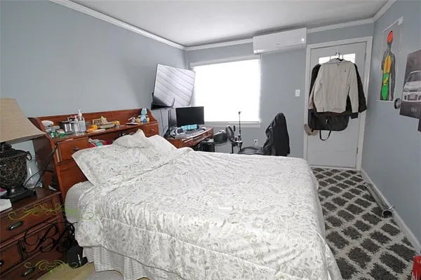 $1,499,000 | 1230 East 73rd Street | Georgetown