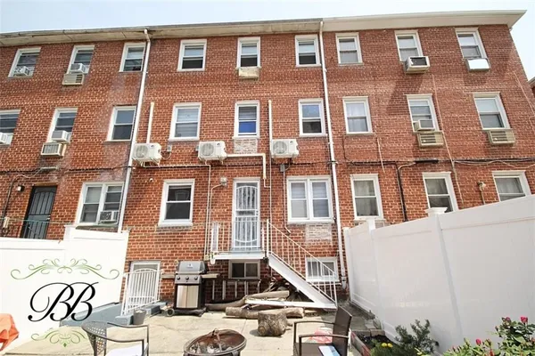$1,499,000 | 1230 East 73rd Street | Georgetown