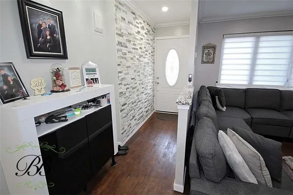 $1,499,000 | 1230 East 73rd Street | Georgetown