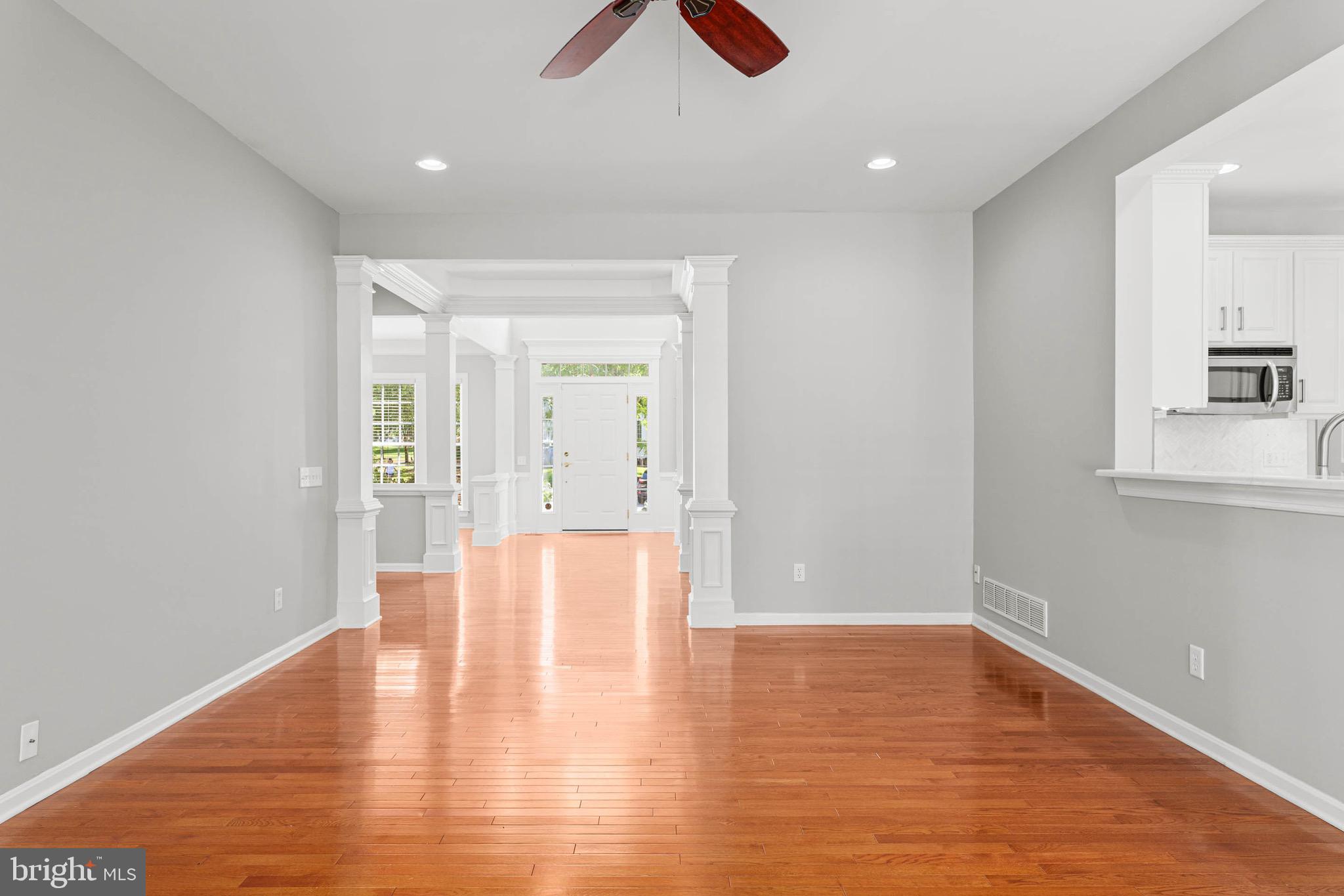 302 Arthur Court Newtown Square, PA 19073 - Photo 14 of 57 Family room.