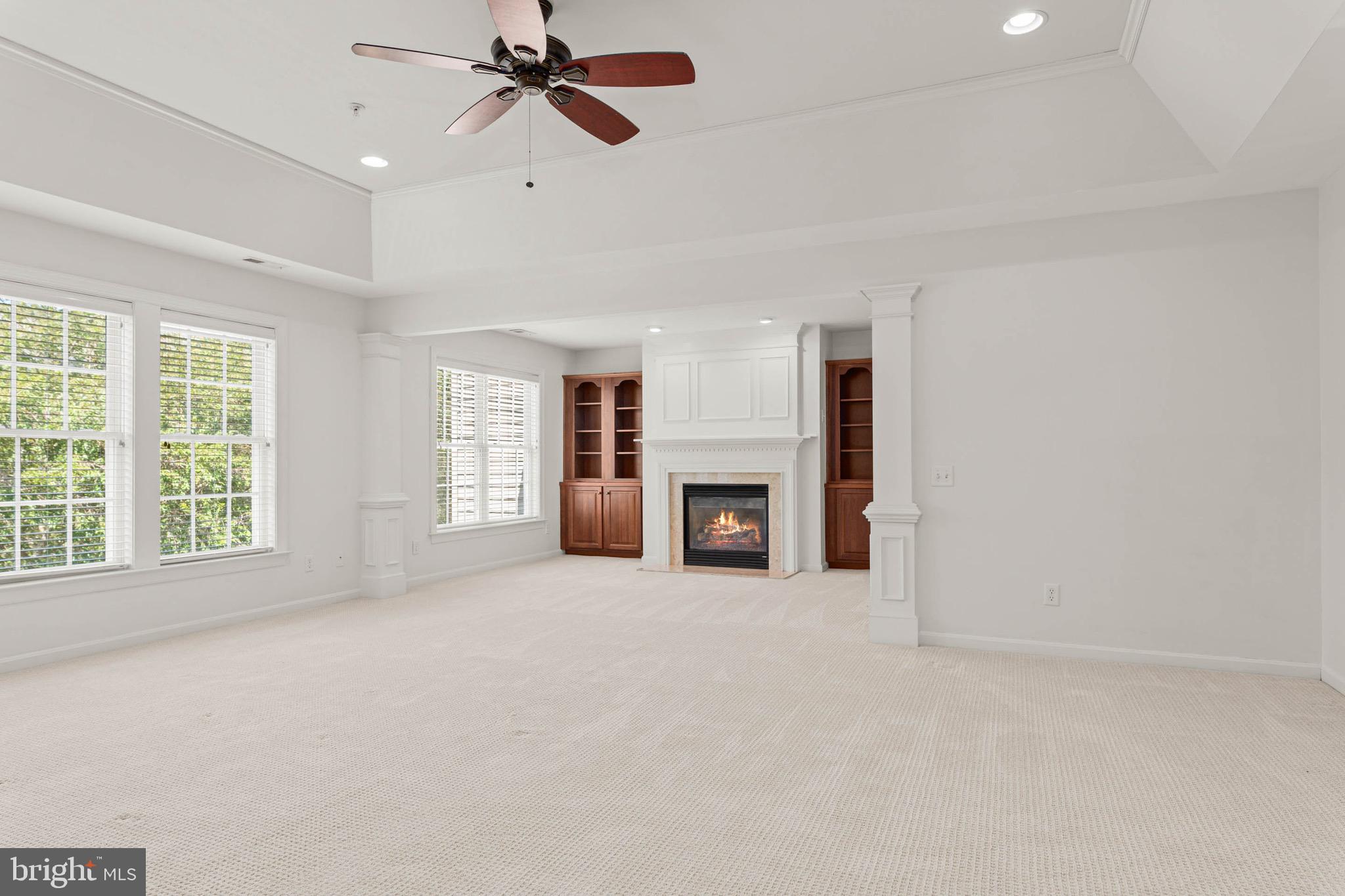 302 Arthur Court Newtown Square, PA 19073 - Photo 33 of 57 Primary bedroom w/ sitting area.