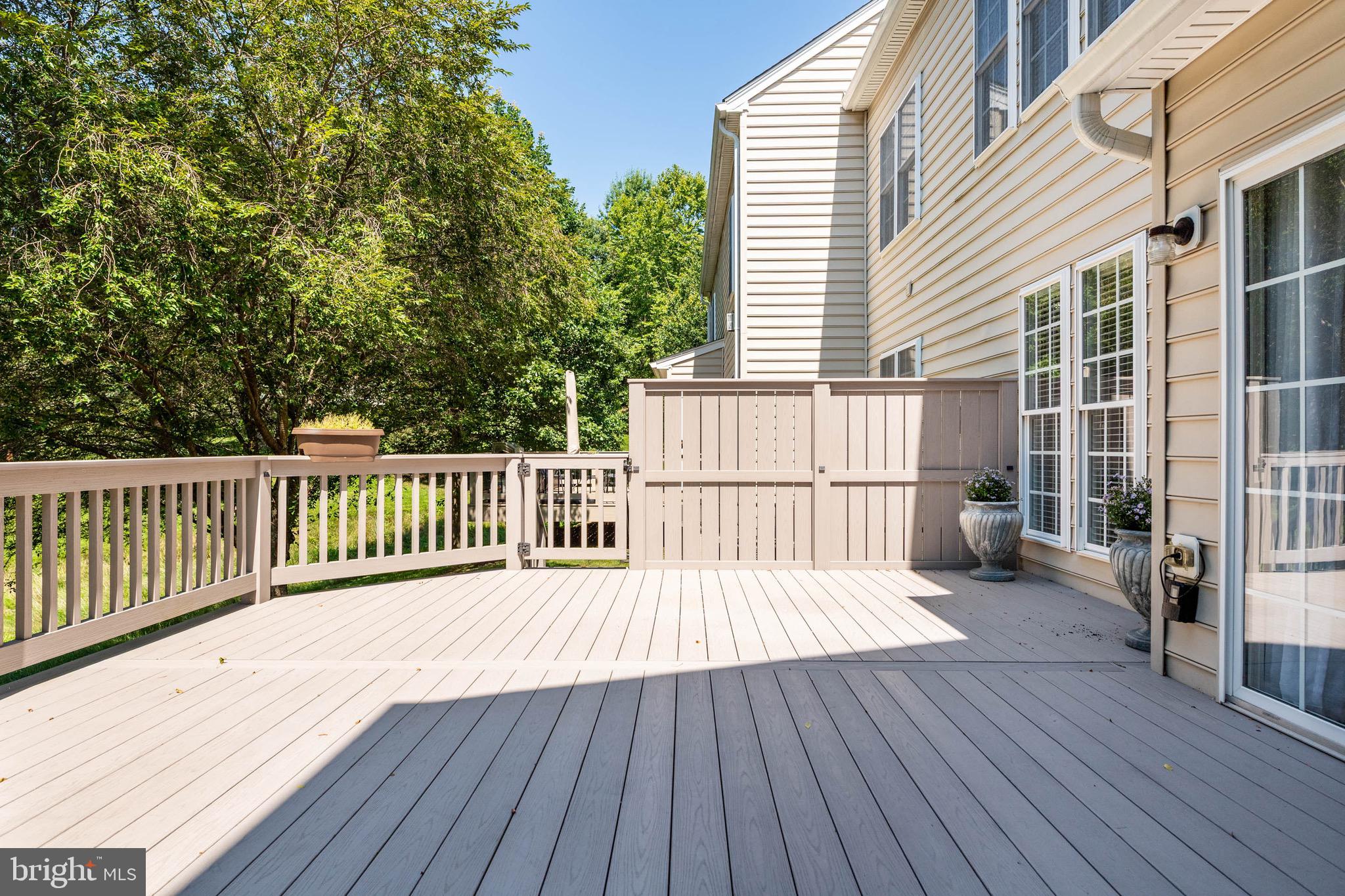 302 Arthur Court Newtown Square, PA 19073 - Photo 55 of 57 Patio w/ privacy wall.