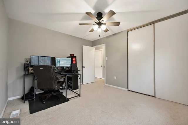 $474,900 | 5602 Summer Oak Way, Burke, VA 22015