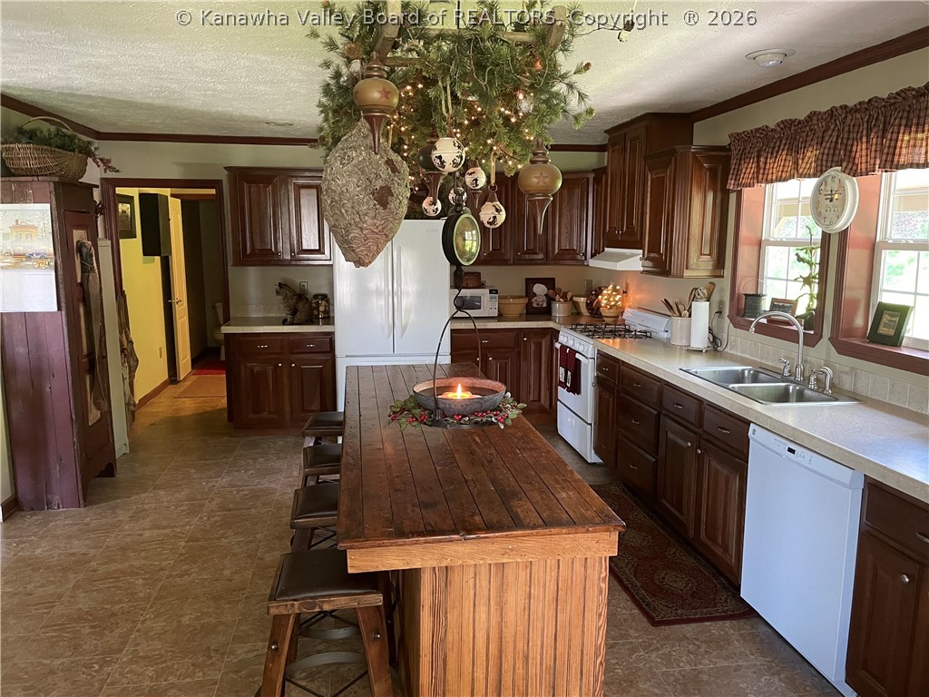 26 Ridgeview Acrs Le Roy, WV 25252 - Photo 2 of 50 Gallery Image 2