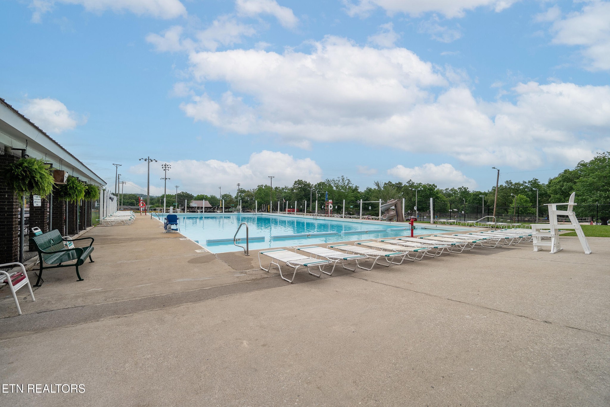 534 Shellbark Road Newport, TN 37821 - Photo 26 of 29 a view of a basket ball ground