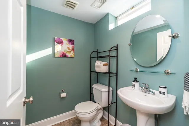 $769,900 | 1465 Buck Hill Drive, Southampton, PA 18966