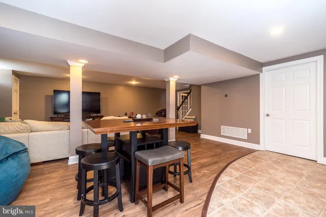 $769,900 | 1465 Buck Hill Drive, Southampton, PA 18966